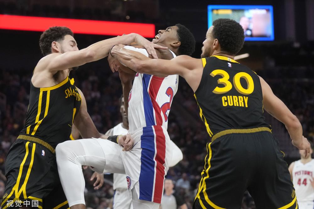 利用他的中 利用他的中