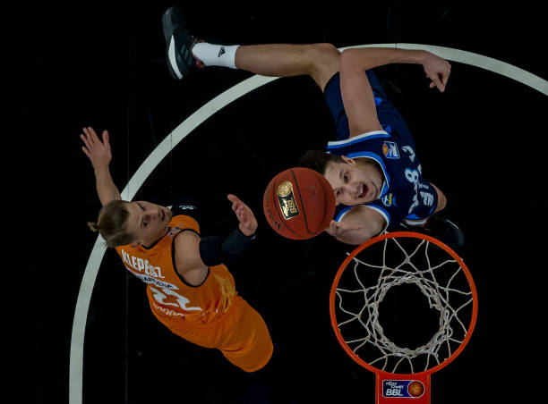 还是本地球 还是本地球