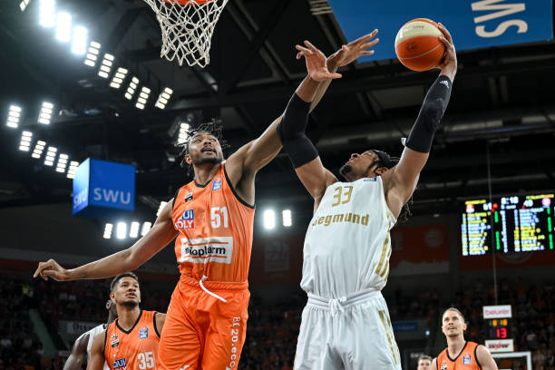 冲击前列的 冲击前列的